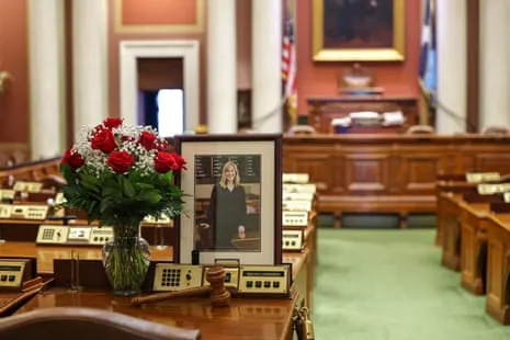 Minnesota Citizens Head to the Polls to Occupy Seat of Killed Legislator